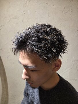 ライズ 綾瀬店(RISE) 足立区綾瀬ツイストスパイラルパーマ×ハイライト