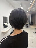 ショートボブ 