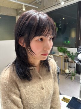 アム(amu) レイヤーカット/くびれカット/ウルフカット/ハッシュカット