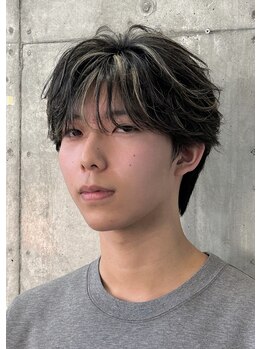 ドアベルメンズ(Door Bell Men’s)の写真/《幅広いメンズに人気のサロン》髪の悩みを相談しやすい雰囲気が◎.ON・OFFどちらもキマるスタイルに。