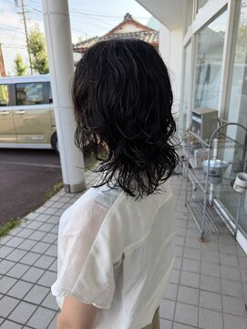フー バイ セリナ(Fuu.by serina) レイヤーパーマスタイル