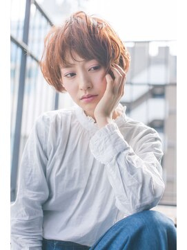 リュヌ ホロスコープ(lune horoscope) 小顔な大人ショートスタイル