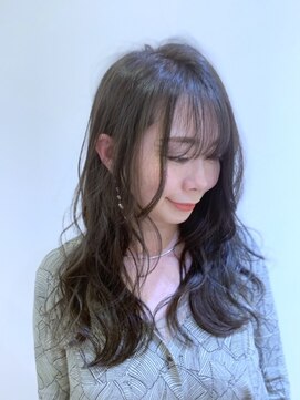 ドゥアージュ(Deux Age) グレージュゆるふわロング