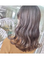 エル(elle.)&nbsp;透明感カラー