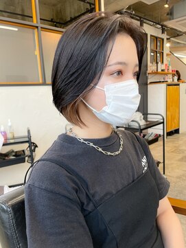 イット(it.) it.Style インナーカラー イヤリングカラー ボブ