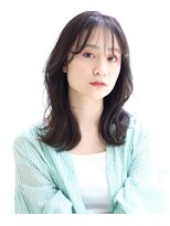 リン(Rin)&nbsp;くびれヘア/顔周りカット/イルミナカラー/20代30代40代50代