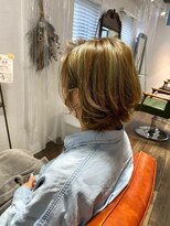 ロア(Loah)&nbsp;ベージュカラー×ハイライト/グレーベージュ/グレージュカラー