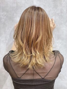 ルッソ チアロ(Lusso chiaro) ハイトーンゆる髪/30代40代50代