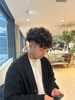 アウラ(AURA)&nbsp;スペインカールスパイラルパーマツイストスパイラルパーマ