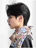 スーツ短髪ツーブロック束感モテる黒髪シークレットパーマ流行