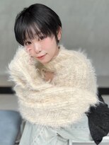 ユーフォリア エヌ 池袋サンシャイン通り店(Euphoria +n)&nbsp;前下がりショート前髪長めハンサムショート黒髪ショート前髪あり