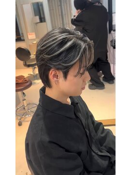 ステラ(STELLA) 細めハイライト