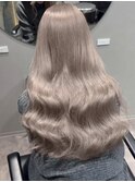 ロング　ケアブリーチ　ミルクティーベージュ　顔まわり　10代