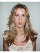 チクロ(ticro)&nbsp;【チクロ】レイヤーカット/シャギー/ブロンド