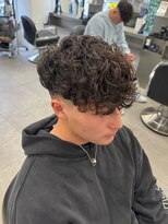 グルーマーズトウキョウ(GROOMER/S TOKYO)&nbsp;スペインカール/フェードカット/メンズパーマ/メンズカット