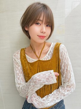 オーロ(ORO) イメチェンにオススメ!オリーブベージュ 透明感ショートボブ