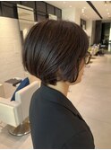 大人似合わせ前下がりショートボブナチュラルブラウン