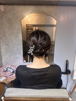 サーディースリーエーカーズヘアスタジオ(33Acers Hair Studio)&nbsp;シニヨン