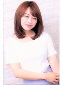 伸ばしかけ小顔ネイビーカラーのマニッシュ美髪フレンチボブ