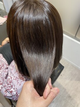 ラコラ(LAKOLA) 艶髪ソフトグレージュ