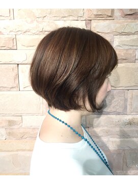 マイヘアイズグッド(My Hair is Good) 大人ハイライトボブ［今泉］［ショート］［ボブ］