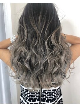 ルービック バランス 天王寺(Rubik's×Balance) イルミナカラーハイライトバレイヤージュグラデーション