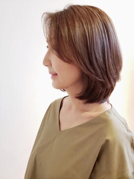 トップヘアー ガーデンヴィラ 安城(Garden Villa) 上品さと女性らしさのフェミニンボブレイヤー/グレーベージュ