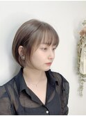 《era》大人可愛い　丸みショート　艶ツヤグレージュ　みわ