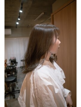 ニード(need) ミルクティーブラウン