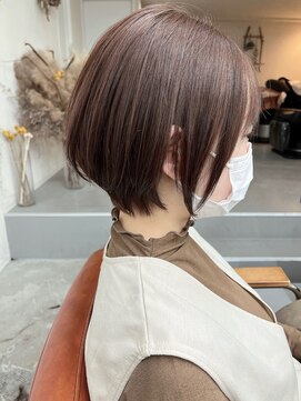 ニコ(nico...) シドウ/20代30代◎丸いシルエットが人気ショートボブ麻生