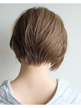 ルプラ ガーデン(le-pla garden) ベージュカラー#ダブルカラー＃ハンサムショート＃ケアブリーチ