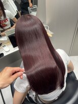 イキ 表参道(iki omotesando)&nbsp;デザインカラー／レイヤーカット/ウェットヘア/オリーブベージュ