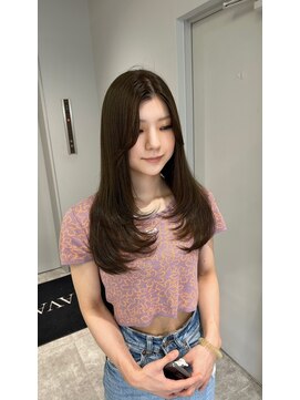 アヴァンス 京橋店(AVANCE) レイヤーカット　オリーブアッシュ