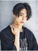 小久保styleフェザーパーマグレーブルーカラー刈り上げショート