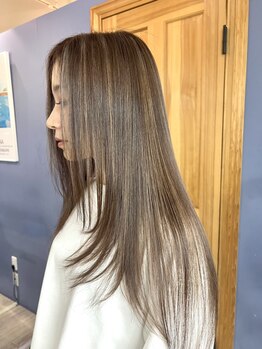 ブリックバイブレイス 千葉 千葉中央(brick by brace)の写真/【千葉駅7分/千葉中央1分】絶妙なレイヤーで程よい抜け感。カラーを楽しむ為のdesignを。#マッシュウルフ