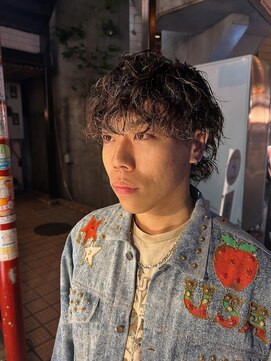 メール(mer) ハイライト×波巻きパーマ