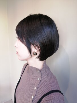 トーストアンドバナナズ 202号室 下高井戸(TOAST&BANANAS) 【やわらかい丸み】　束感ヘルシーショート　【下高井戸】