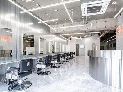 エイト メン 那覇新都心店(EIGHT MEN)の写真