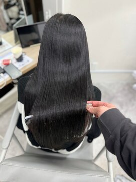 アチェロ(Acero.) 艶感抜群