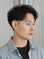 ガーデンヨコハマエスト(GARDEN YOKOHAMA est)&nbsp;ツーブロックショート　ルーズパーマ　ショート