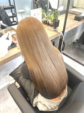 ウノ 伊勢原(UNO) ミルクティーベージュ☆