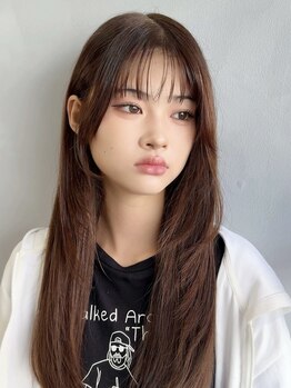 サロンドルテラ (Salon de Lutella)の写真/【最新トレンドカラーで今1番人気のカラーを提案します。】ウルトワトリートメントとセットが人気です。