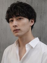 キュー(Cue_) ショートツイストマッシュシャドウパーマスパイラルパーマ