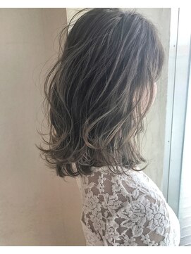 レイラバイアフロート 吉祥寺(Lila by afloat) バレイヤージュとろみハイライト【Lila by afloat 小笠原　剛】