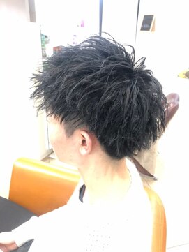 カルマ(KARMA) 刈り上げマッシュ×ツイストパーマ！