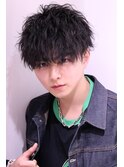 黒髪マッシュ 波打ちパーマ 波打ちウェーブ ツイストスパイラル