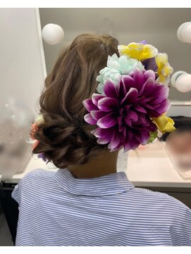 フェリーチェ(Felice) シニヨン 成人式 卒業式 前撮り ヘアセット 振袖ヘア 袴ヘア