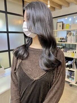 サクラ オモテサンドウ(SAKURA) 仕事・学校でも問題なし！5トーンの暗め透明感カラー　表参道