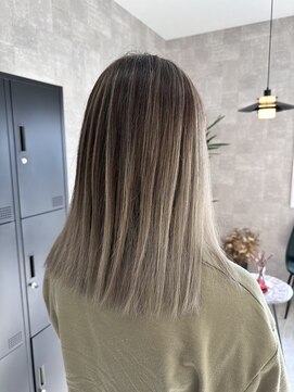 スキル 水戸(SKILL) グレージュバレイヤージュ