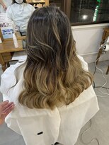 トゥーユー(to you...)&nbsp;ほったらかしでも安心◎バレイヤージュ